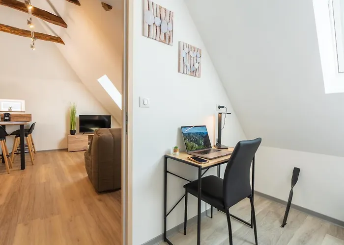 Le Point Sublime - Netflix/wifi Fibre/terrasse * Banassac